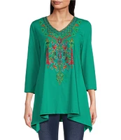 Calessa Embroidered V Neckline 3/4 Sleeve Tunic