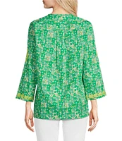 Calessa Mini Floral Embroidered Round Neck Wrist Length Sleeve Tunic