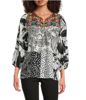 Calessa Petite Size Embroidered Patchwork Split V-Neck 3/4 Sleeve Tunic