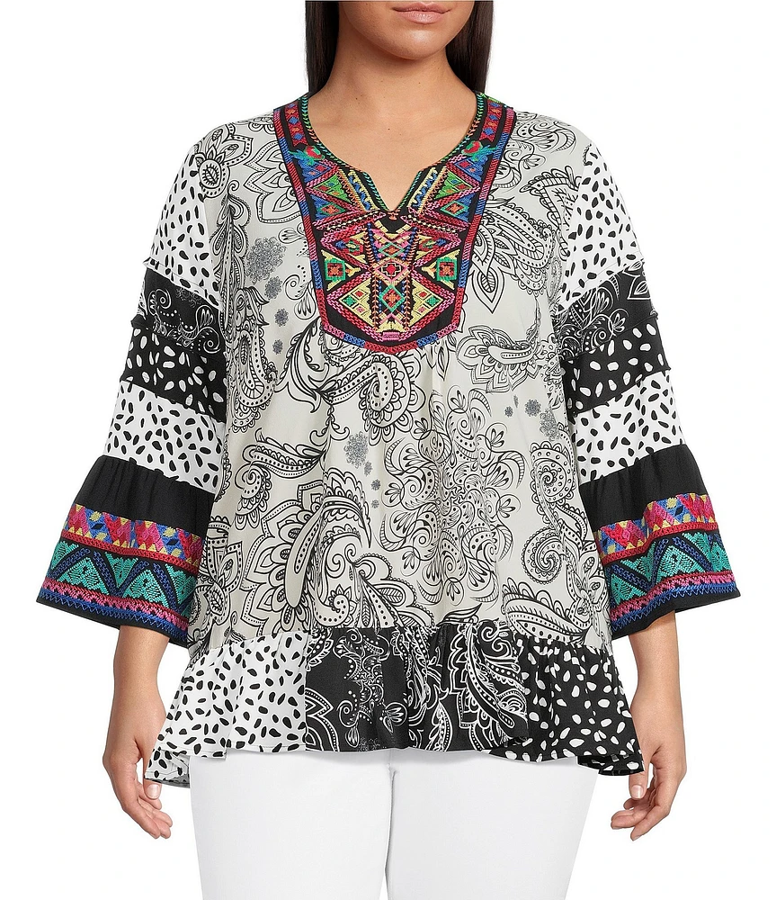 Calessa Plus Size Embroidered Patchwork Print Split V-Neck 3/4 Sleeve Tunic