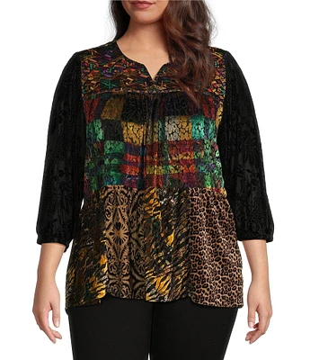 Calessa Plus Size Embroidered Patchwork Split Round Neck 3/4 Sleeve Velvet Burnout Tunic