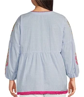 Calessa Plus Size Embroidered Patchwork Split Round V-Neck 3/4 Sleeve Tunic