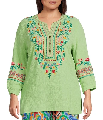 Calessa Plus Size Embroidered Patchwork Split V-Neck 3/4 Sleeve Tunic