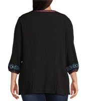 Calessa Plus Size Embroidered Split V-Neck Long Sleeve Tunic