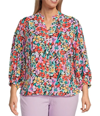 Calessa Plus Size Floral Split V-Neck 3/4 Sleeve Button Front Tunic
