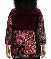 Calessa Plus Size Velvet Tiered Patchwork Split V-Neck 3/4 Sleeve Top