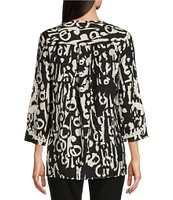 Calessa Printed Soutache Embroidered Split V-Neck 3/4 Sleeve Top