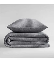 Calvin Klein Mini Channel Stitch Solid Quilt Mini Set