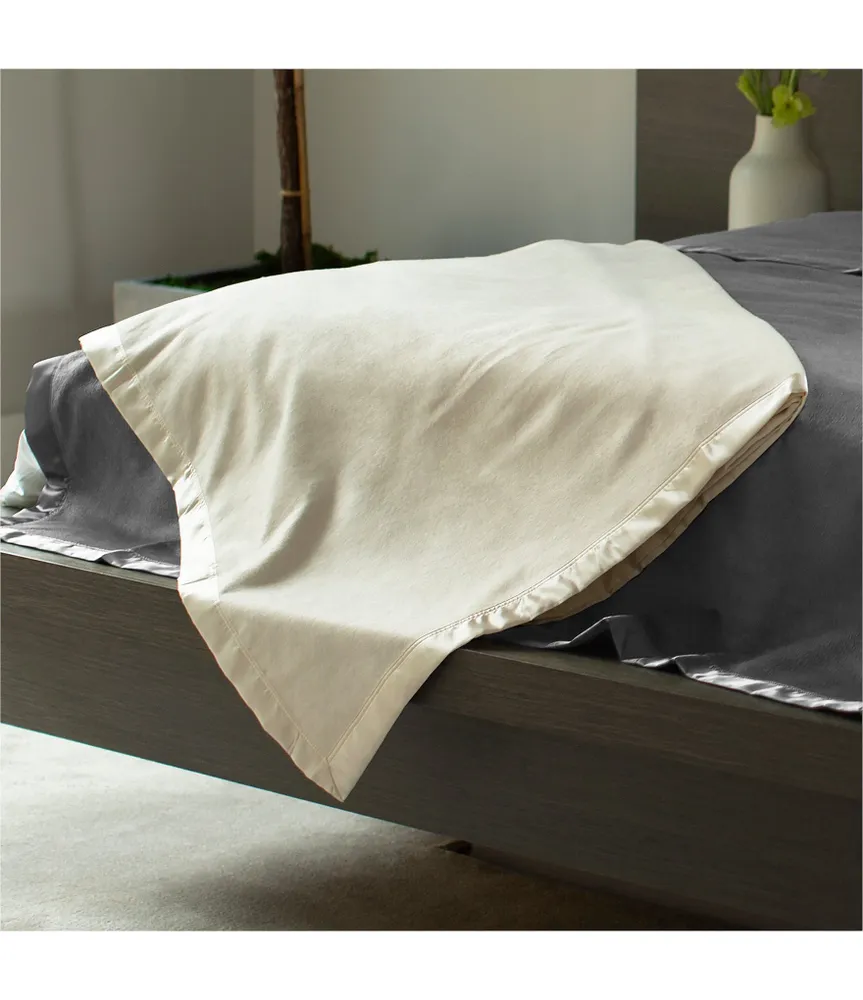 Cariloha Bamboo Fleece Blanket