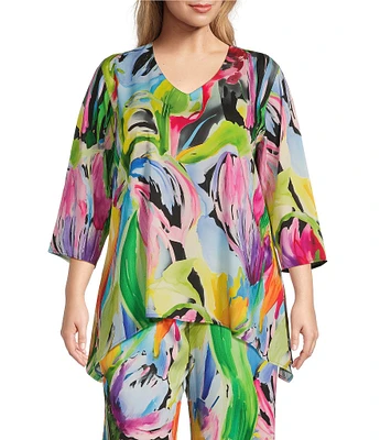 Caroline Rose Plus Brilliant Bouquet Breezy Stretch Woven V-Neck 3/4 Sleeve Tunic