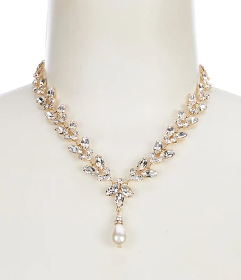 Cezanne Gabriella Short Pendant Necklace