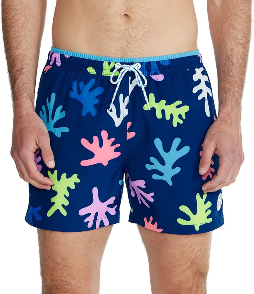 Chubbies Cape Corals Classic 5.5#double; Inseam Swim Trunks