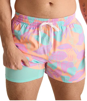 Chubbies Posh Palms Classic 4#double; Swim Trunks