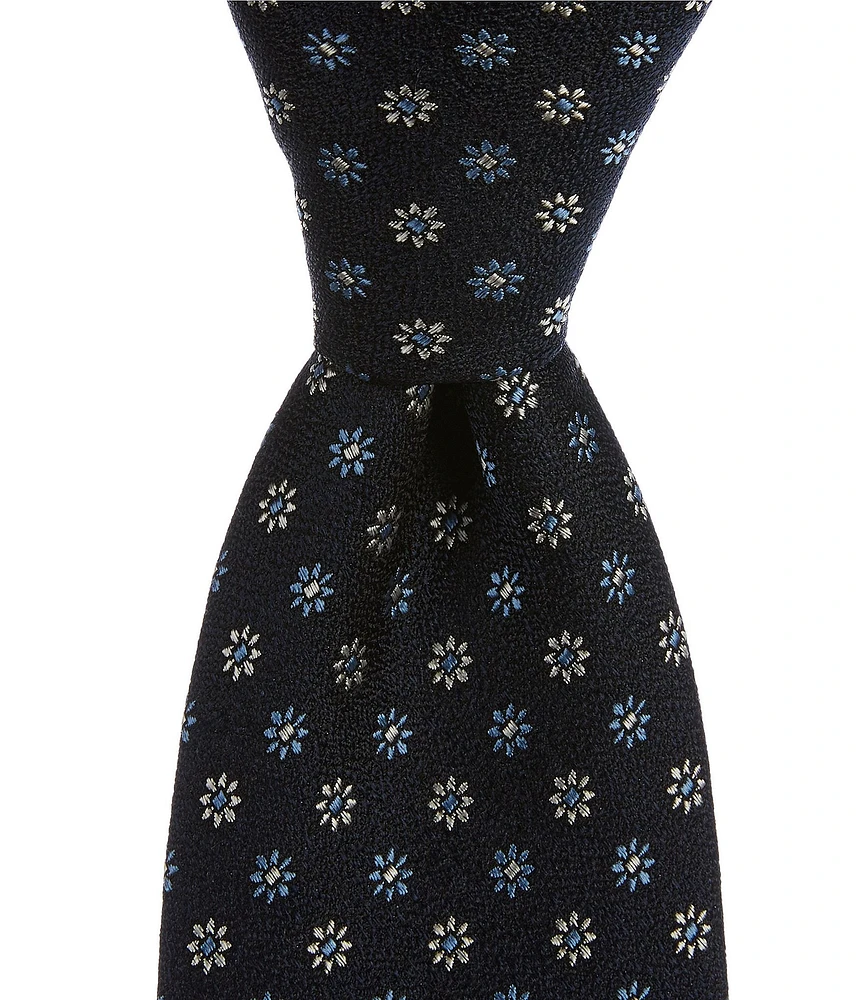 Cremieux Duke Flower Neat 3 3/8#double; Woven Silk Tie