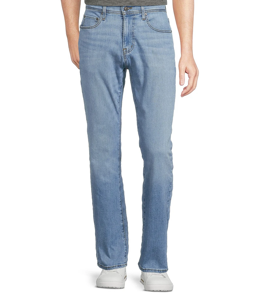 Cremieux Premium Denim Relaxed Straight Fit Light Wash Stretch Jeans