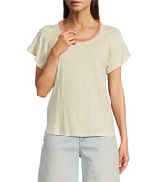 Democracy Contrast Crochet Scoop Neck Ruched Detail Short Sleeve Knit Top