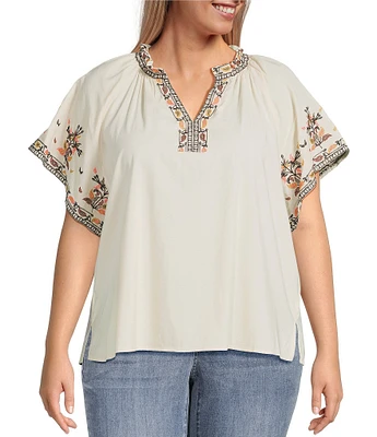 Democracy Plus Size Floral Embroidered Ruffle Split V-Neck Short Batwing Sleeve Top