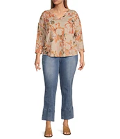 Democracy Plus Size Knit Floral V-Neck 3/4 Sleeve Shirttail Hem Top