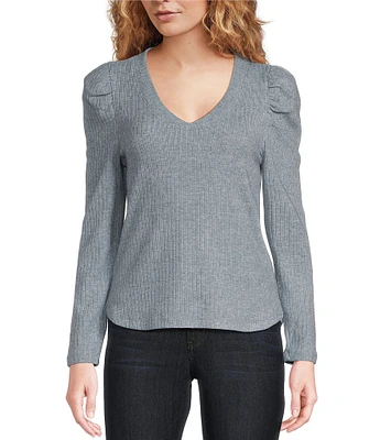 Democracy Ribbed Knit V-Neck Long Sleeve Shirttail Hem Top