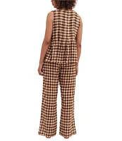 Desmond & Dempsey Gingham Woven Pleated Pajama Set