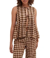 Desmond & Dempsey Gingham Woven Pleated Pajama Set