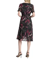 DKNY by Donna Karan Short Sleeve Printed Fit and Flare Midi Dress