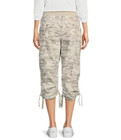 DKNY Sport by Donna Karan Peached Poplin Ribbed Waist Camo Print Convertible Cinched Cargo Capri Pull-On Pant