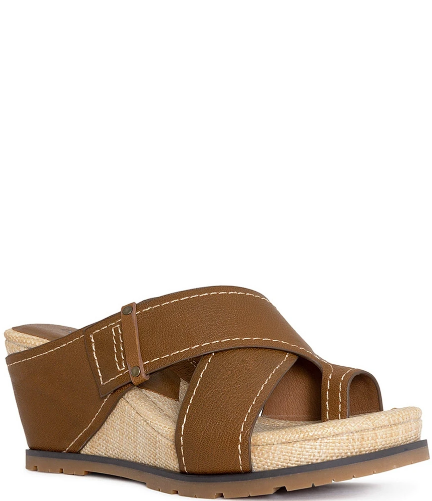 Donald Pliner Irini Suede Wedge Toe Ring Sandals