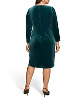 Donna Karan Plus Size Velvet Boat Neck Long Sleeve Hardware Sheath Dress