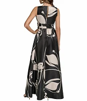 Donna Karan Sleeveless Floral Print V-Neck Ball Gown