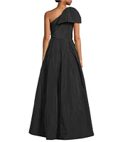 Donna Karan Taffeta Bow One Shoulder Sleeveless Ballgown