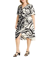 Donna Morgan Plus Size Short Sleeve V-Neck Wrap Abstract Print Dress