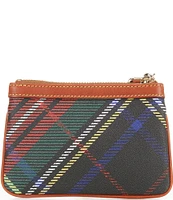 Dooney & Bourke Crosshatch Medium Wristlet