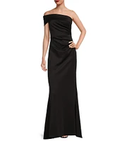 Eliza J Stretch Off-the-Shoulder Sleeveless Gown