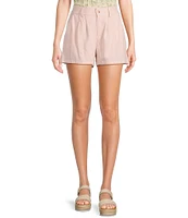 Evolutionary Solid Pleated Mid Rise Shorts