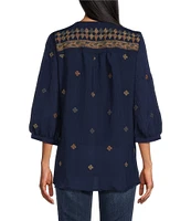 Figueroa & Flower Embroidered Gauze V-Neck 3/4 Sleeve Button-Front Blouse