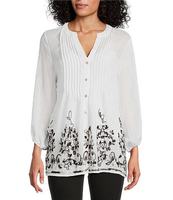 Figueroa & Flower Embroidered Mandarin Collar 3/4 Sleeve Pintuck Detail Button Front Blouse