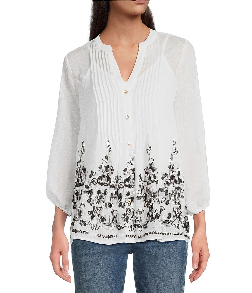 Figueroa & Flower Petite Size Embroidered Mandarin Collar 3/4 Sleeve Pintuck Detail Button-Front Blouse