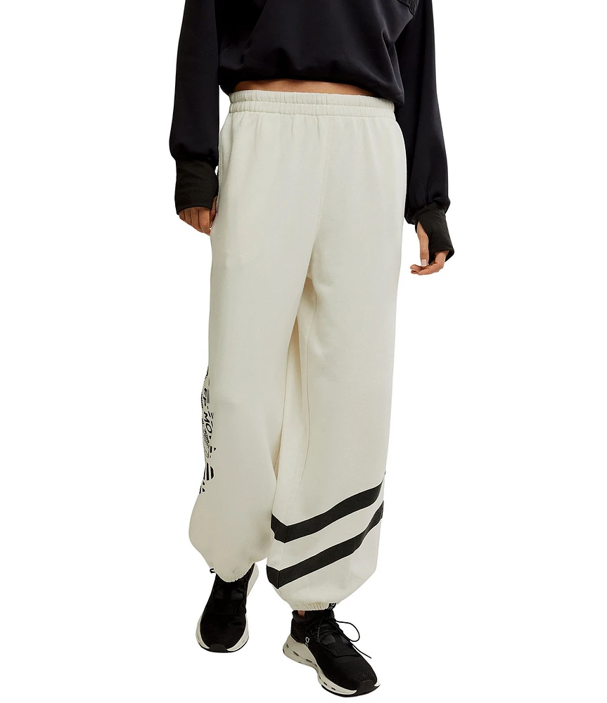 FP Movement All Star Logo Mid-Rise Slouchy Cinched Hem Sweatpants