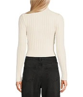 GB Twist Cropped Sweater