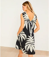 Gibson & Latimer Woven Tropical Palm Print Crew Neck Sleeveless Deep Backline Twist Caftan Dress
