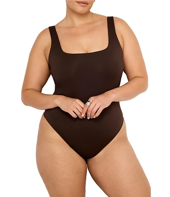 Good American Plus Size Scuba Knit Modern Square Neck Sleeveless Wide Strap Tank Bodysuit