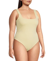 Good American Plus Size Scuba Knit Modern Square Neck Sleeveless Wide Strap Tank Bodysuit