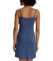 Hanro Ultralight Knit V-Neck Sleeveless Chemise