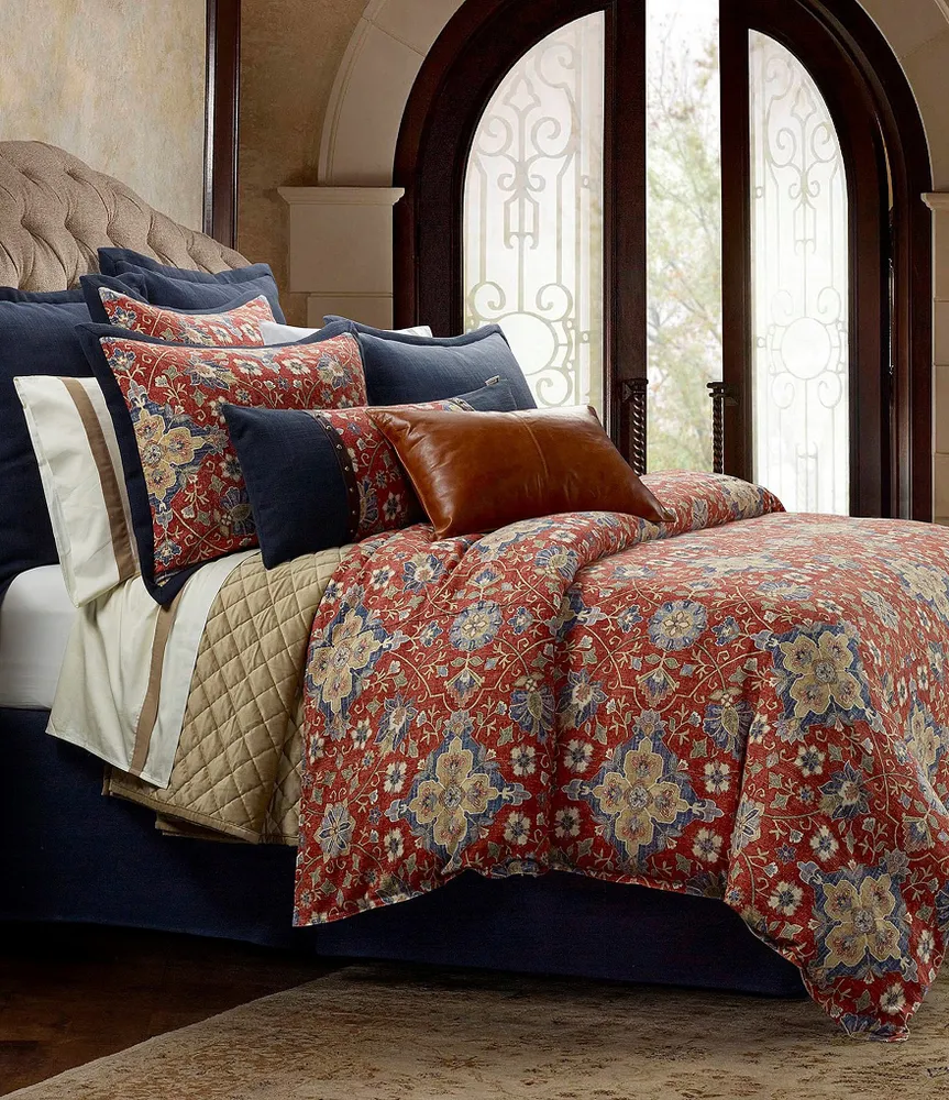 HiEnd Accents Melinda Washed Linen Medallion Print Comforter Mini Set