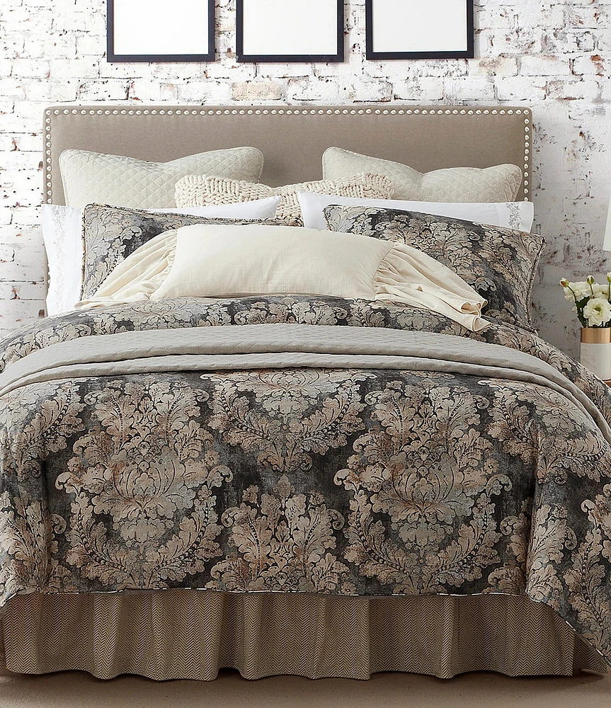 HiEnd Accents Victoria Damask Print Mini Comforter Set