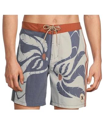 Hurley Phantom Naturals Tailgate 18#double; Outseam Swim Trunks