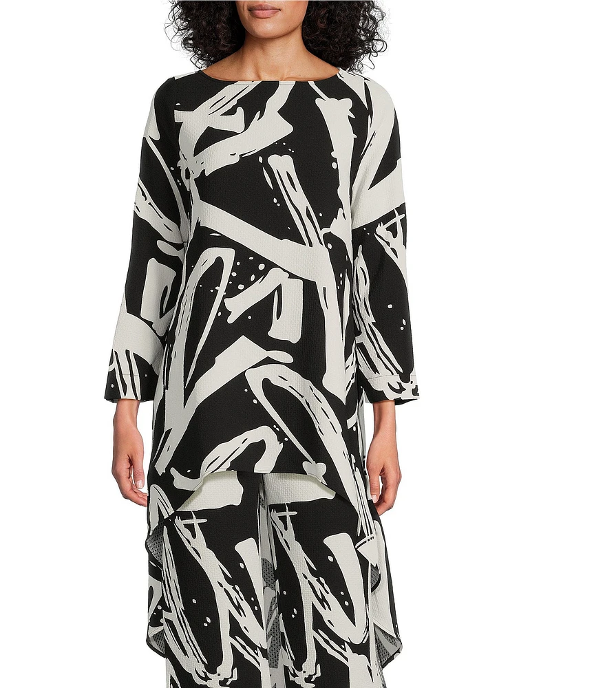 IC Collection Woven Abstract Boat Neck Long Sleeve High-Low Top