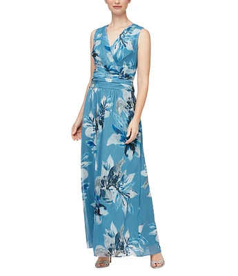 Ignite Evenings Petite Size Floral Print Surplice V-Neck Sleeveless Ruched Waist Chiffon Maxi Dress