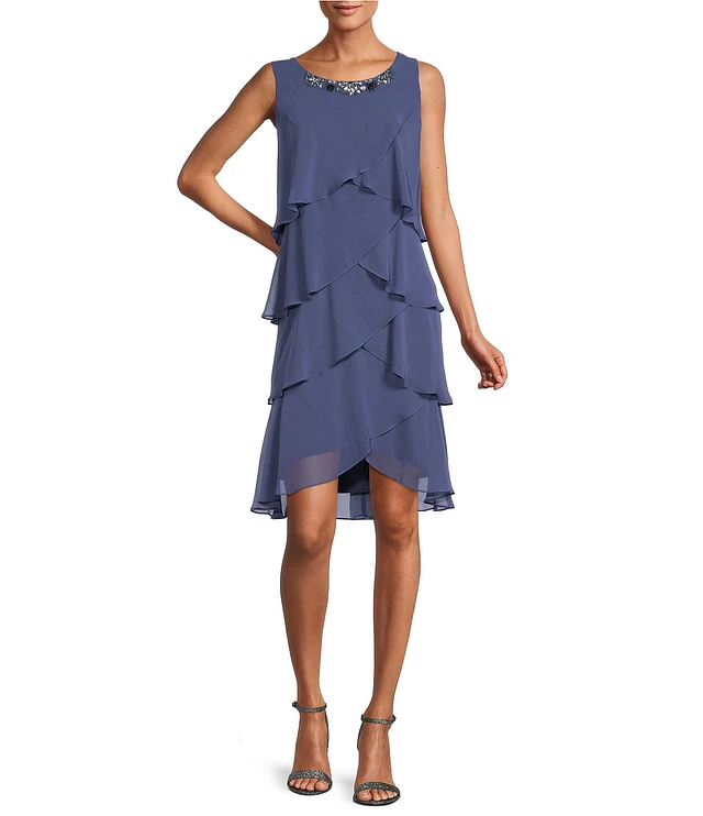 green emerald velvet dress Amazon.com: Ignite Evenings Women's Petite Off The Shoulder Sequined  Embroidered Gown, Navy, 10P : Clothing, Shoes & Jewelry